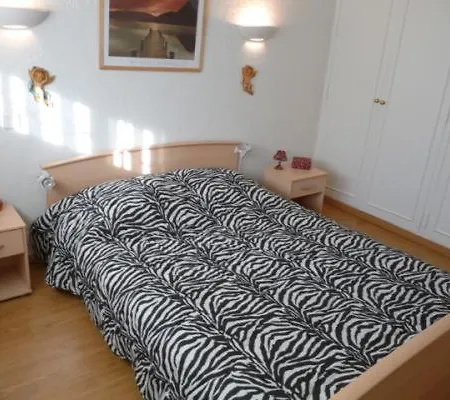 Sleeps 4 Air Con Wifi * Cannes